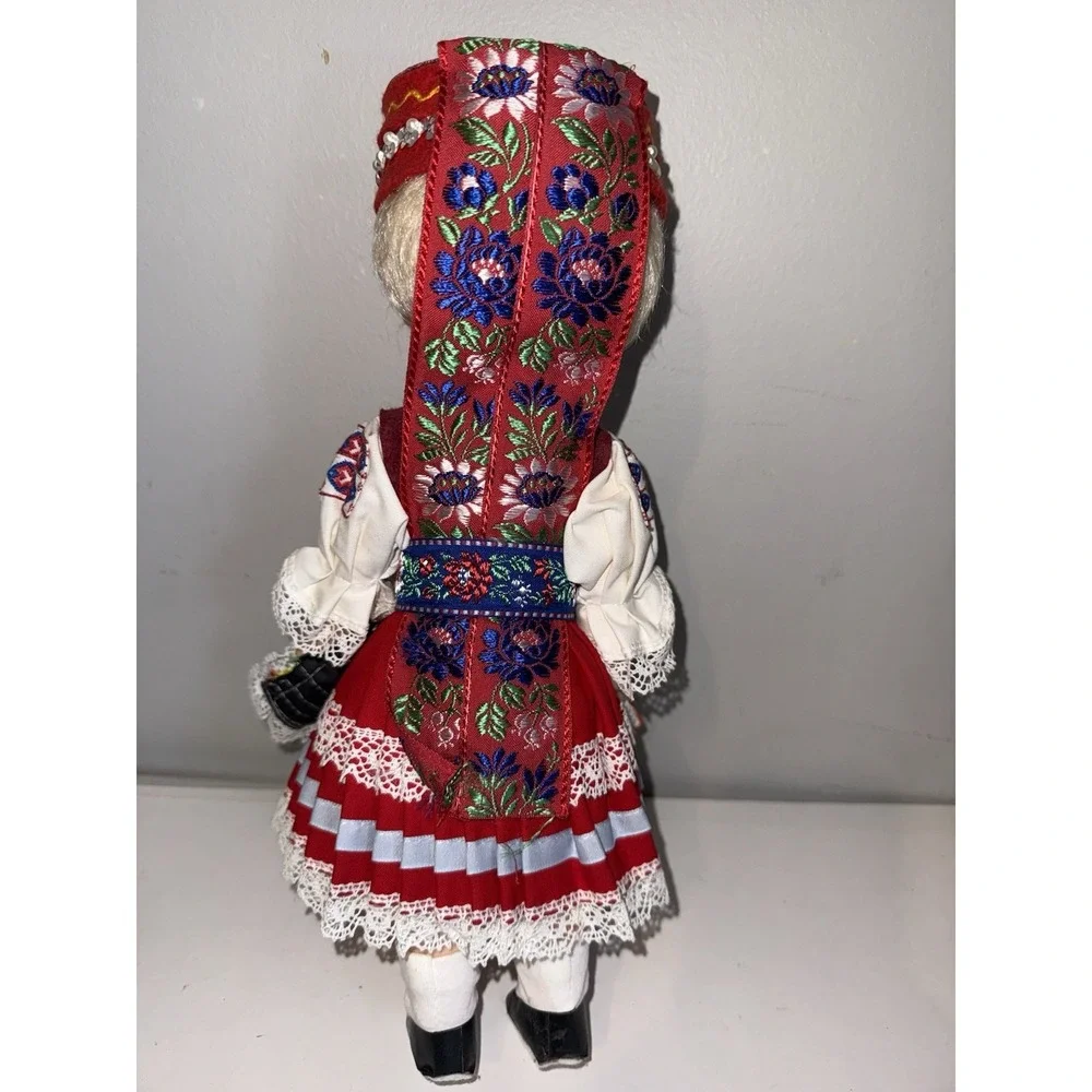 Beautiful Antique Lidova  Czech folk Doll Original Outfit